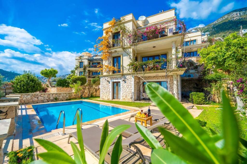 Azure Apartment With Sea View In Kalkan Buitenkant foto