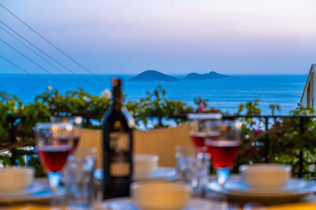 Azure Apartment With Sea View In Kalkan Buitenkant foto