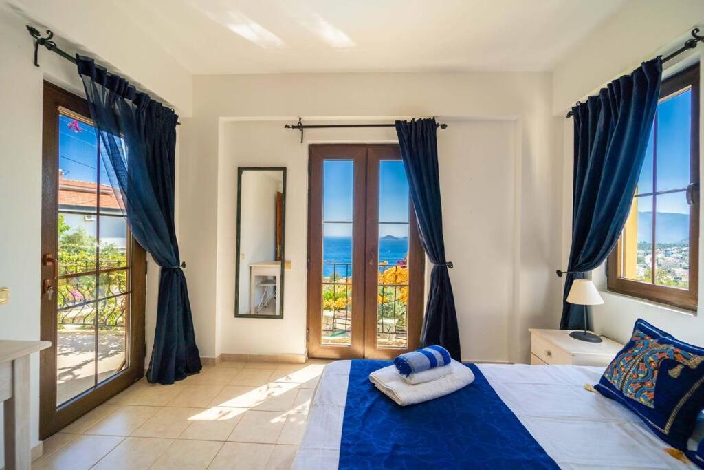 Azure Apartment With Sea View In Kalkan Buitenkant foto