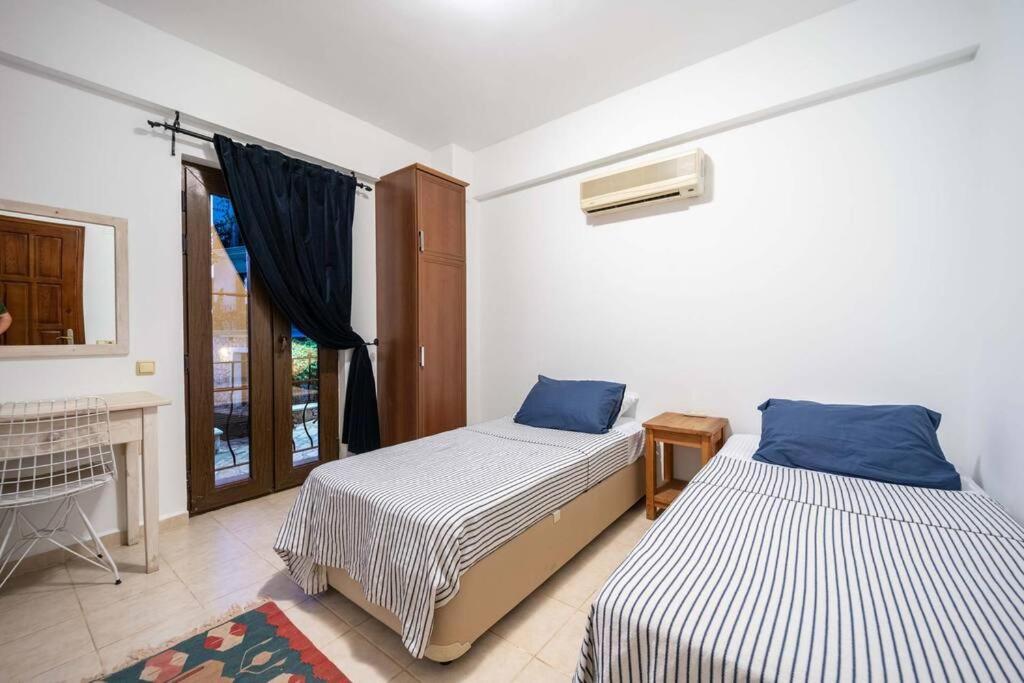 Azure Apartment With Sea View In Kalkan Buitenkant foto